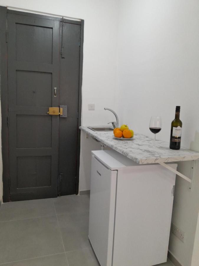 סליאמה Limestone Sun מראה חיצוני תמונה